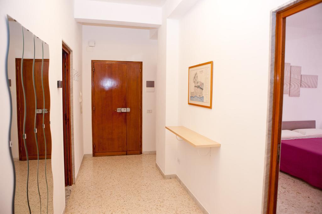 Maipiusenza House Appartement Monopoli Kamer foto